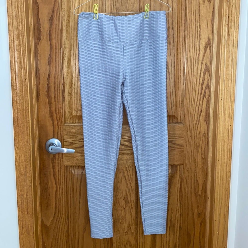 Energy Fit Wear high-waisted anti-cellulite textured leggings